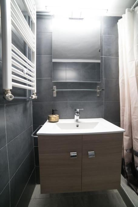 Markopoulosapartments Nea Moudania Extérieur photo
